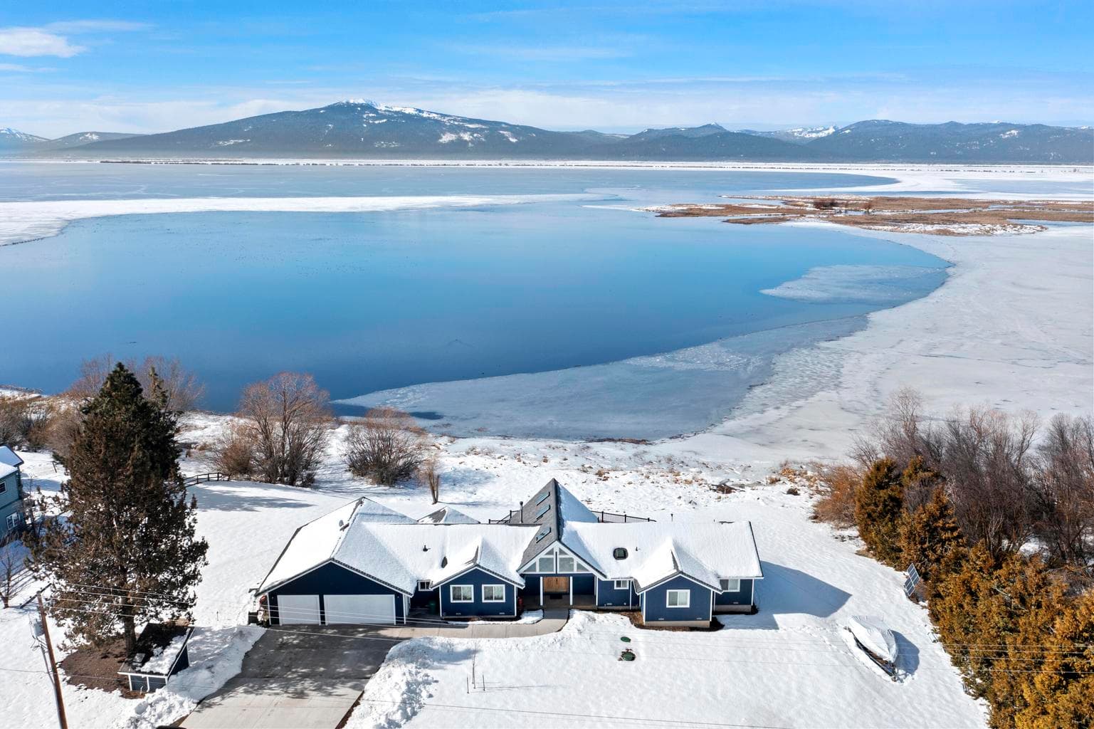 Photo of 38038 Modoc Point 4 of 45