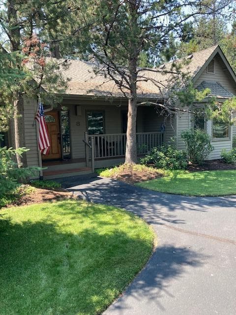 Photo of 17905 Sandtrap Lane 2 of 47