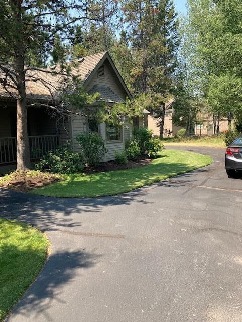 Photo of 17905 Sandtrap Lane 34 of 47