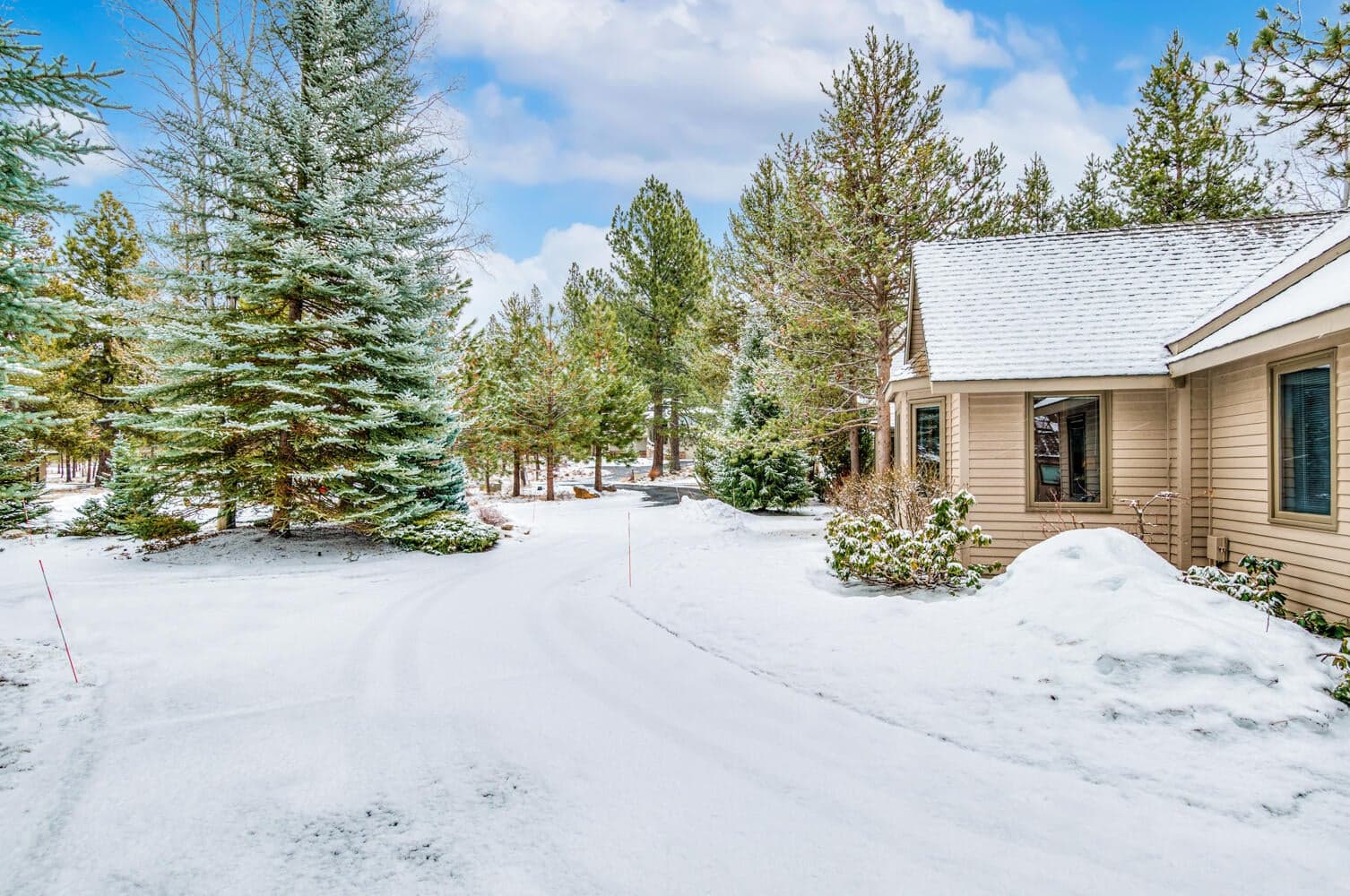 Photo of 17905 Sandtrap Lane 41 of 47