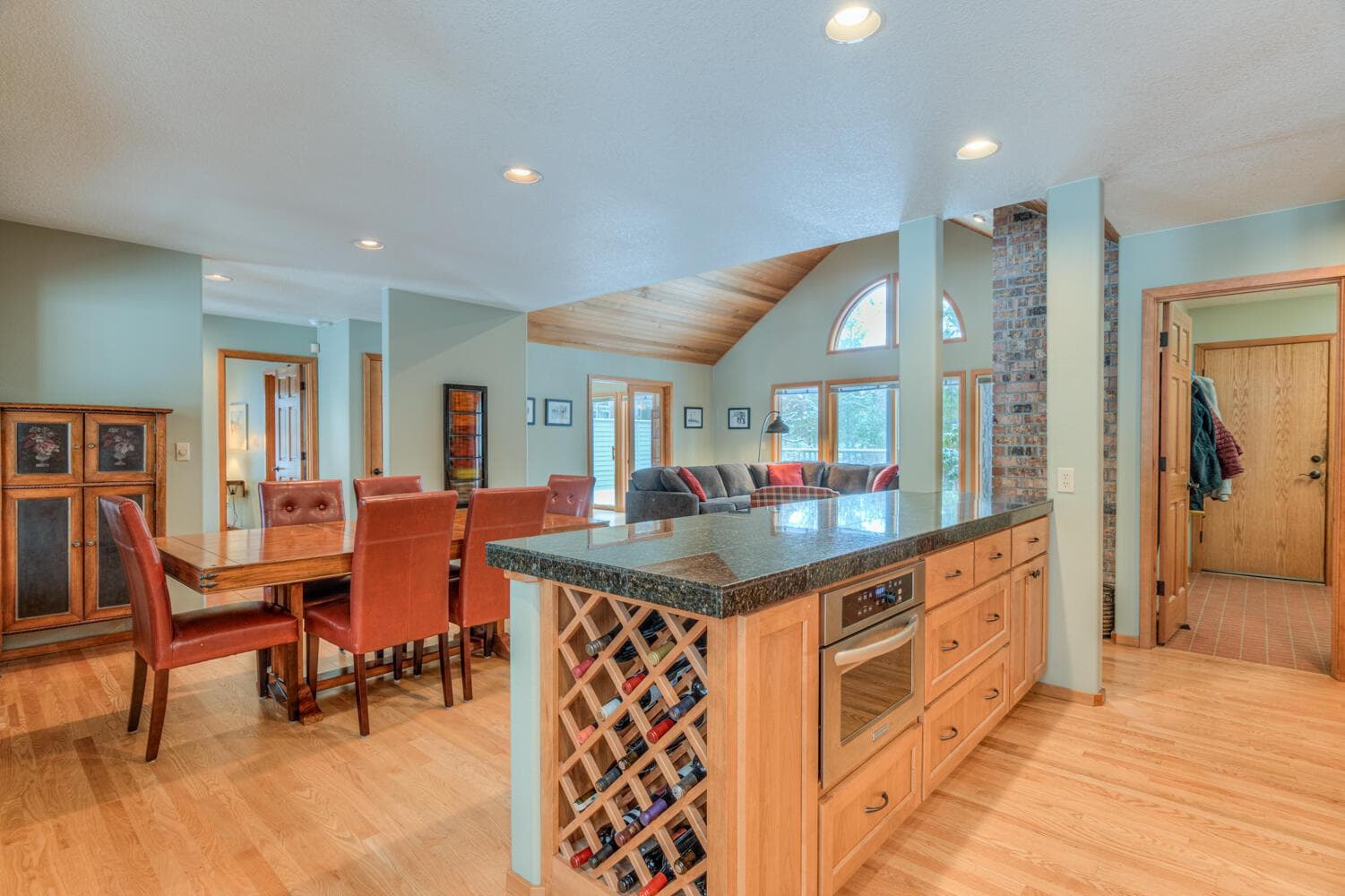 Photo of 17905 Sandtrap Lane 17 of 47