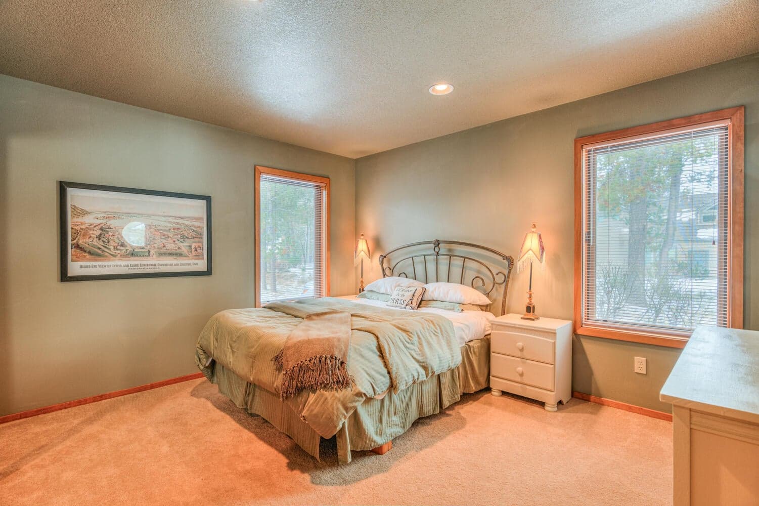 Photo of 17905 Sandtrap Lane 28 of 47