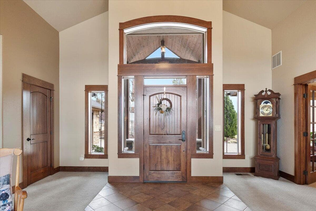 Entry with tile floor
