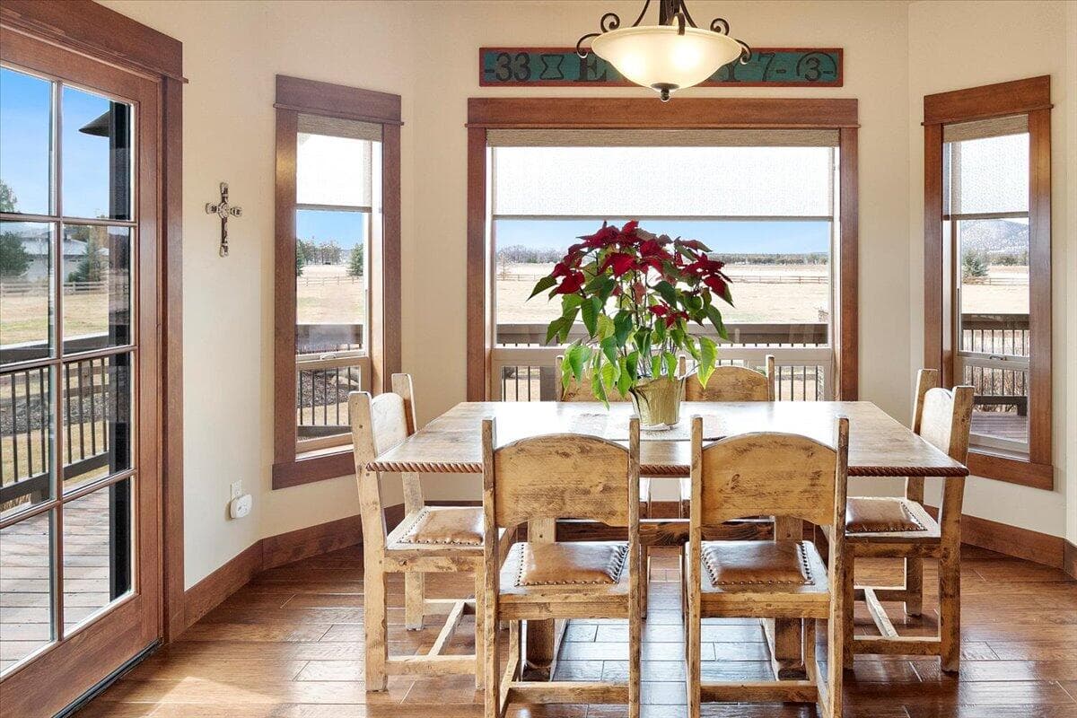 Photo of 3155 SW 53rd Court 16 of 51