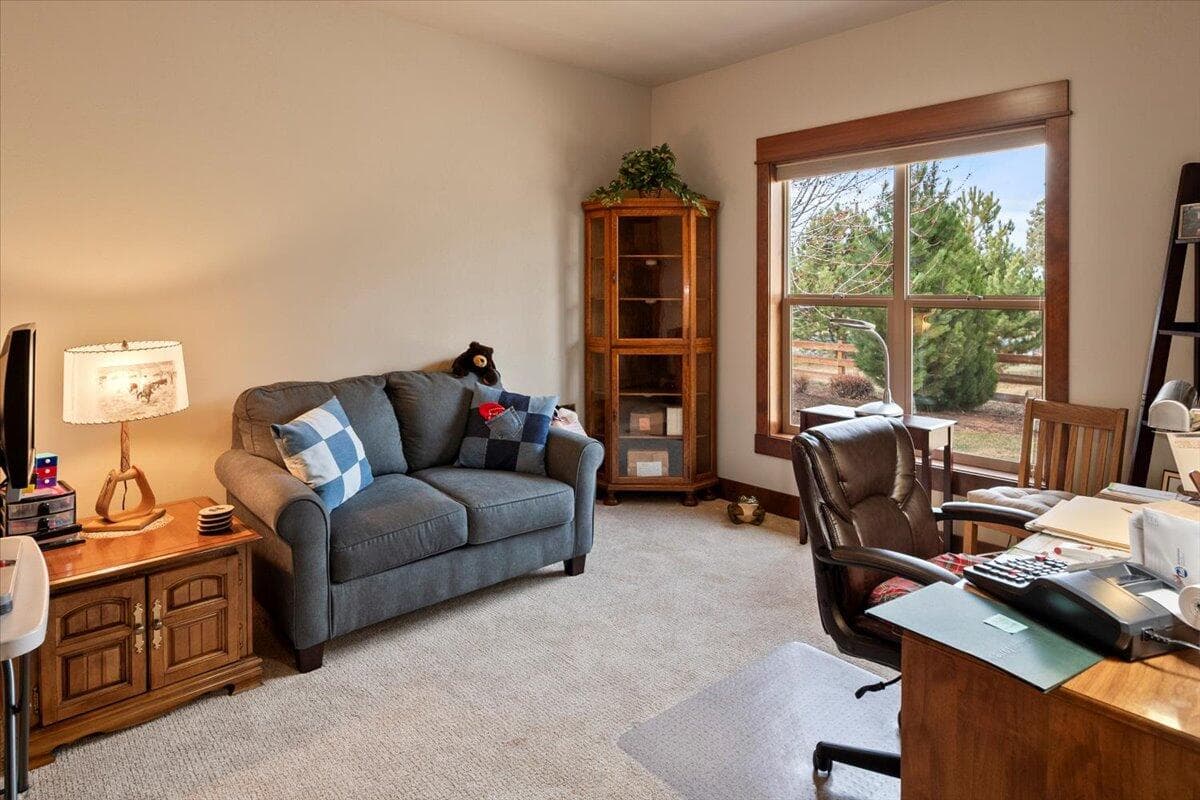 Photo of 3155 SW 53rd Court 33 of 51