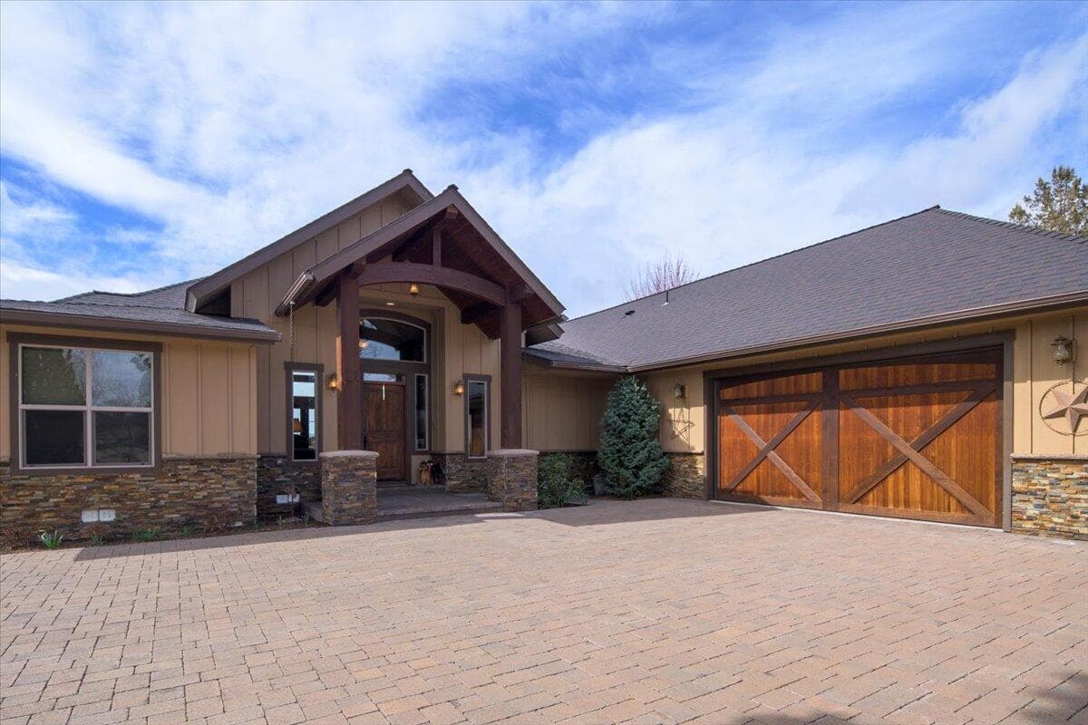 Photo of 3155 SW 53rd Court 41 of 51