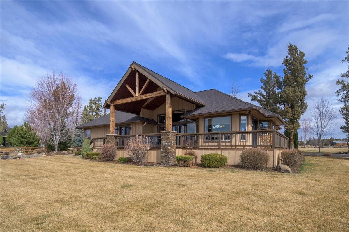 Photo of 3155 SW 53rd Court 47 of 51