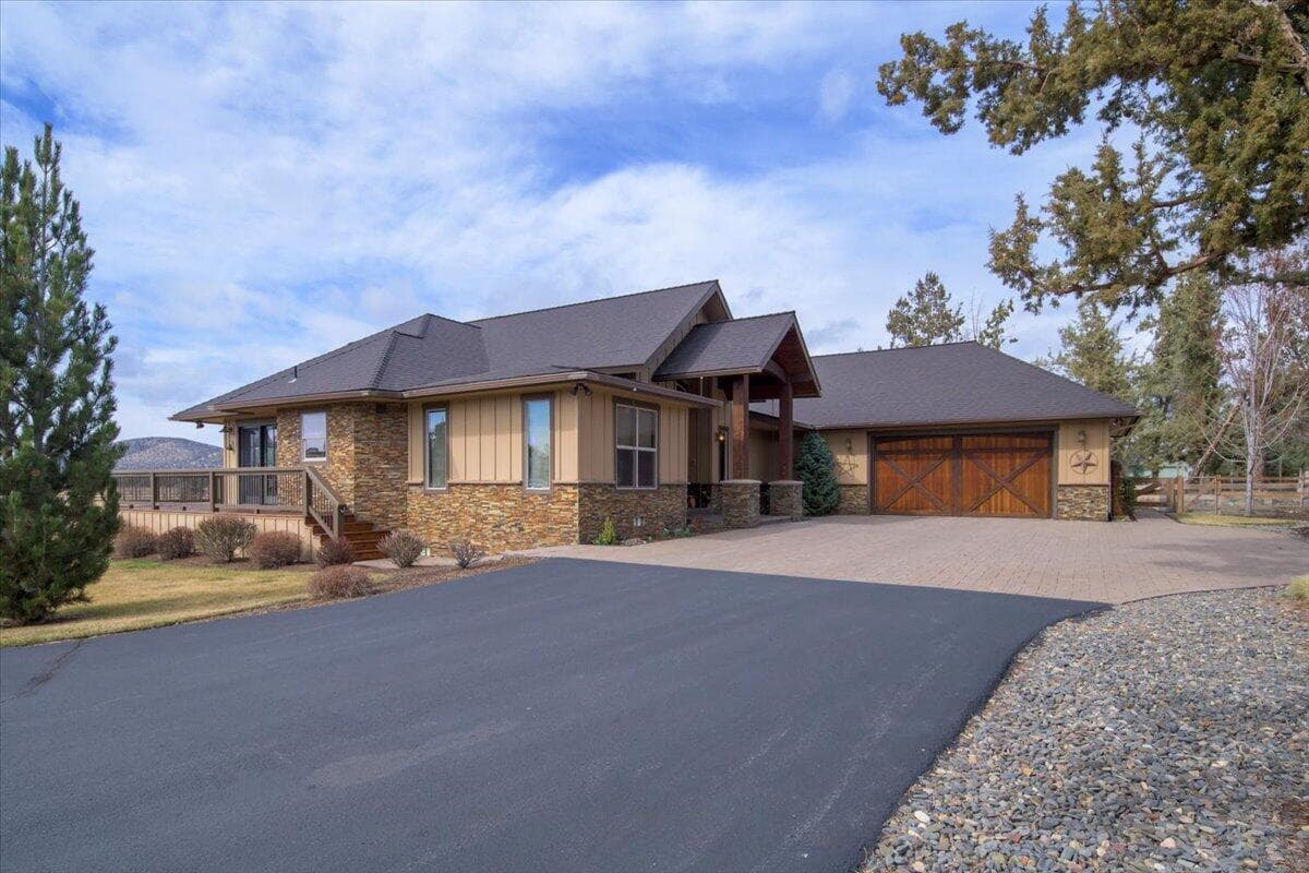 Photo of 3155 SW 53rd Court 48 of 51