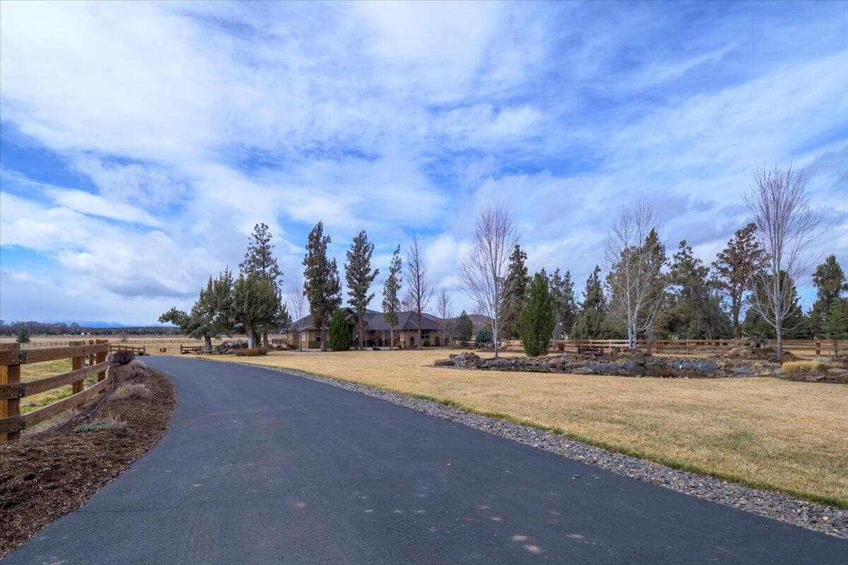 Photo of 3155 SW 53rd Court 49 of 51