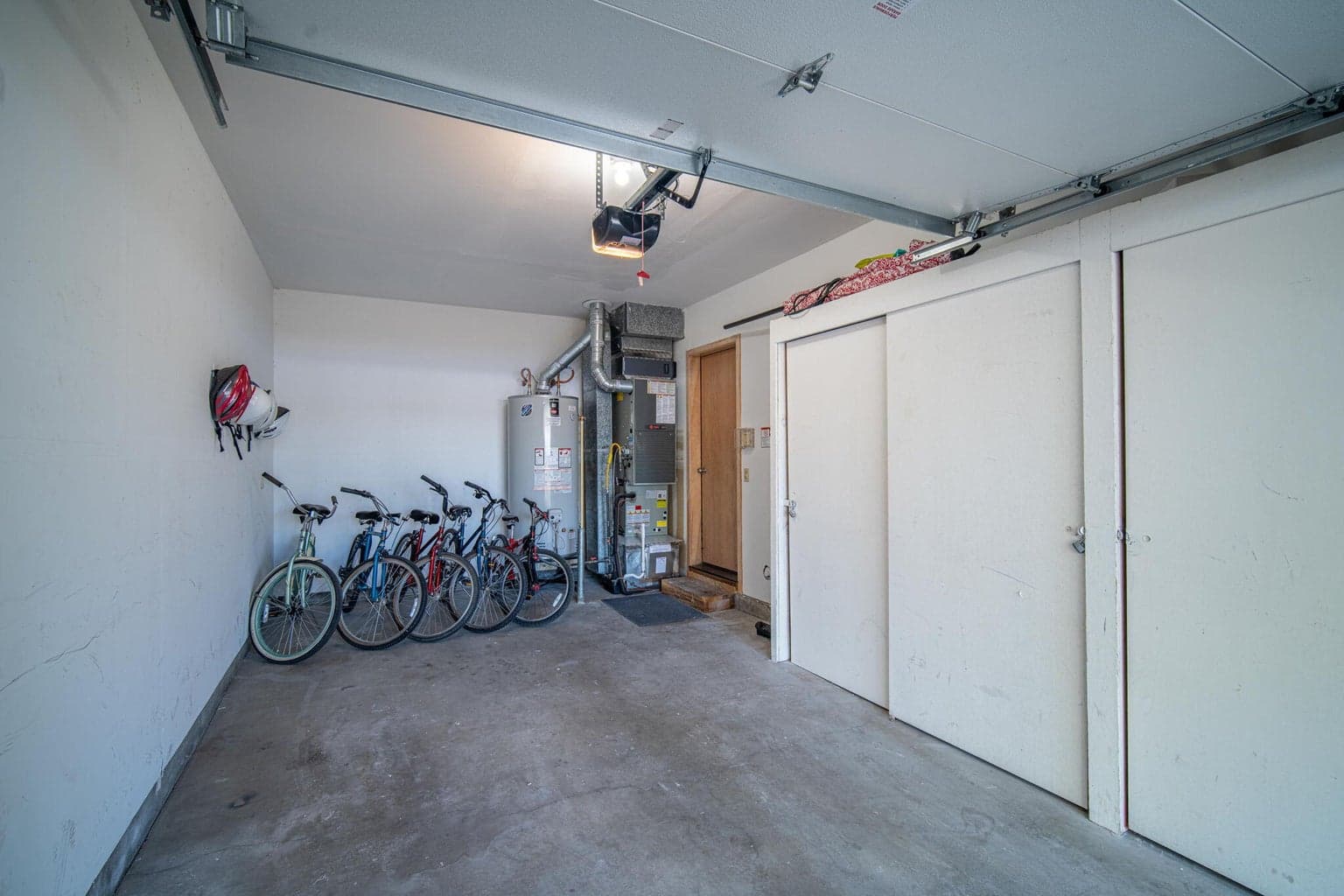 Photo of 57922 Silver Fir Circle 39 of 47