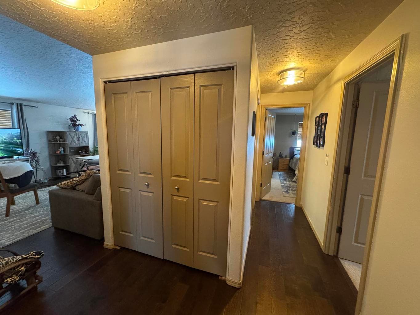 Photo of 51287 Riley Lane 12 of 26