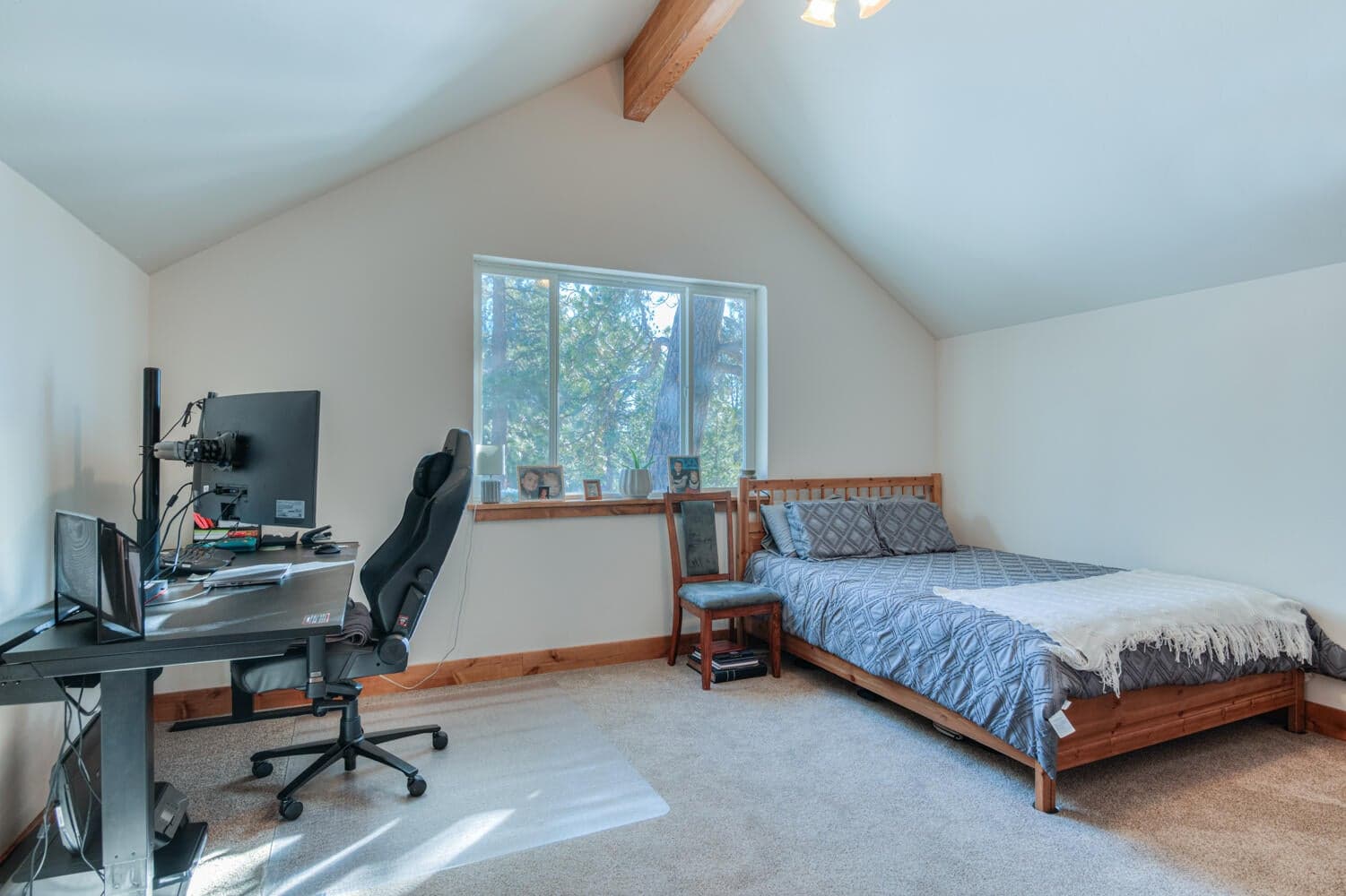 Photo of 15174 Yellow Pine Loop SE 29 of 40
