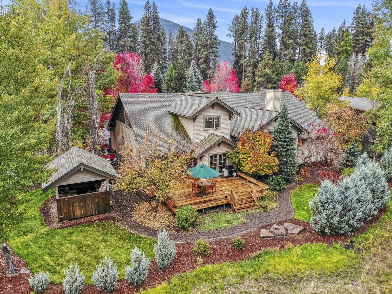 26236 Pine Lodge, Camp Sherman, 97730