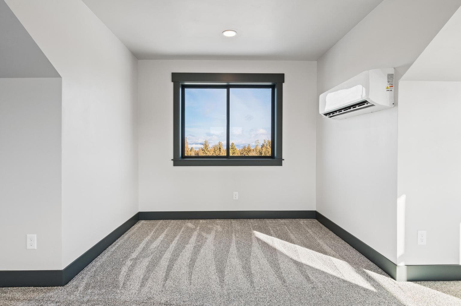 Photo of 2502 SE Kennedy Way 54 of 71