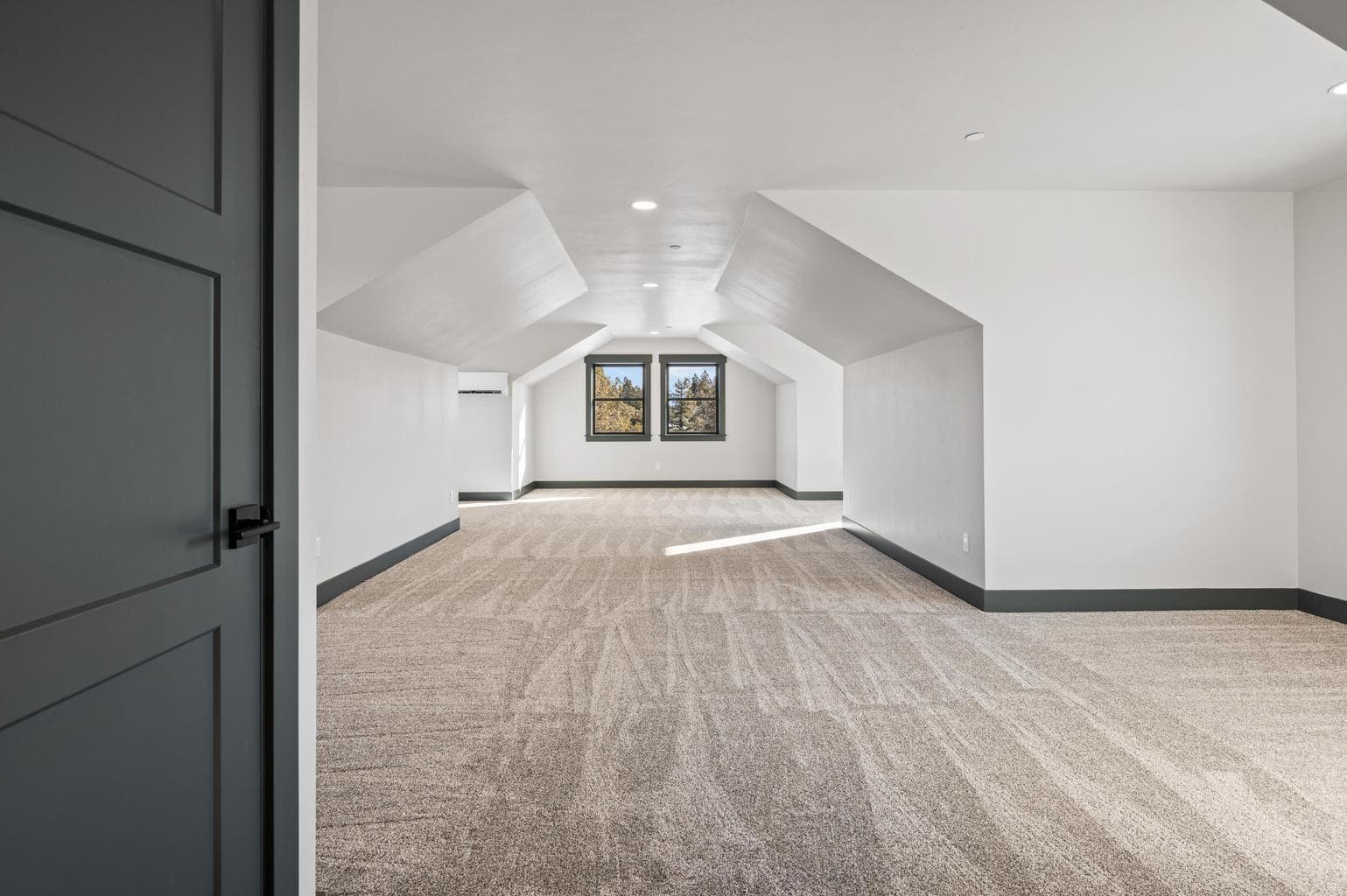 Photo of 2502 SE Kennedy Way 50 of 71