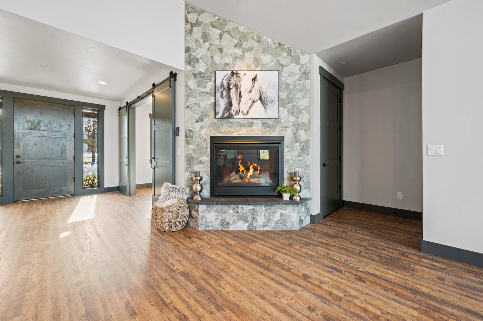 Photo of 2502 SE Kennedy Way 9 of 71