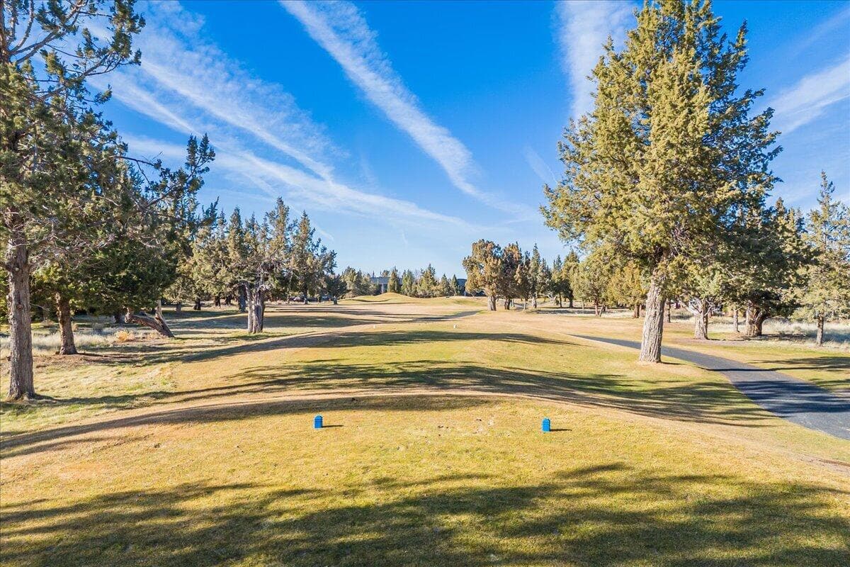 Photo of 1140 Golden Pheasant Drive 25 of 29