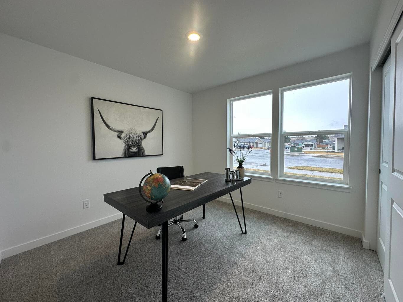 Photo of 652 NE McCampbell Street 16 of 19