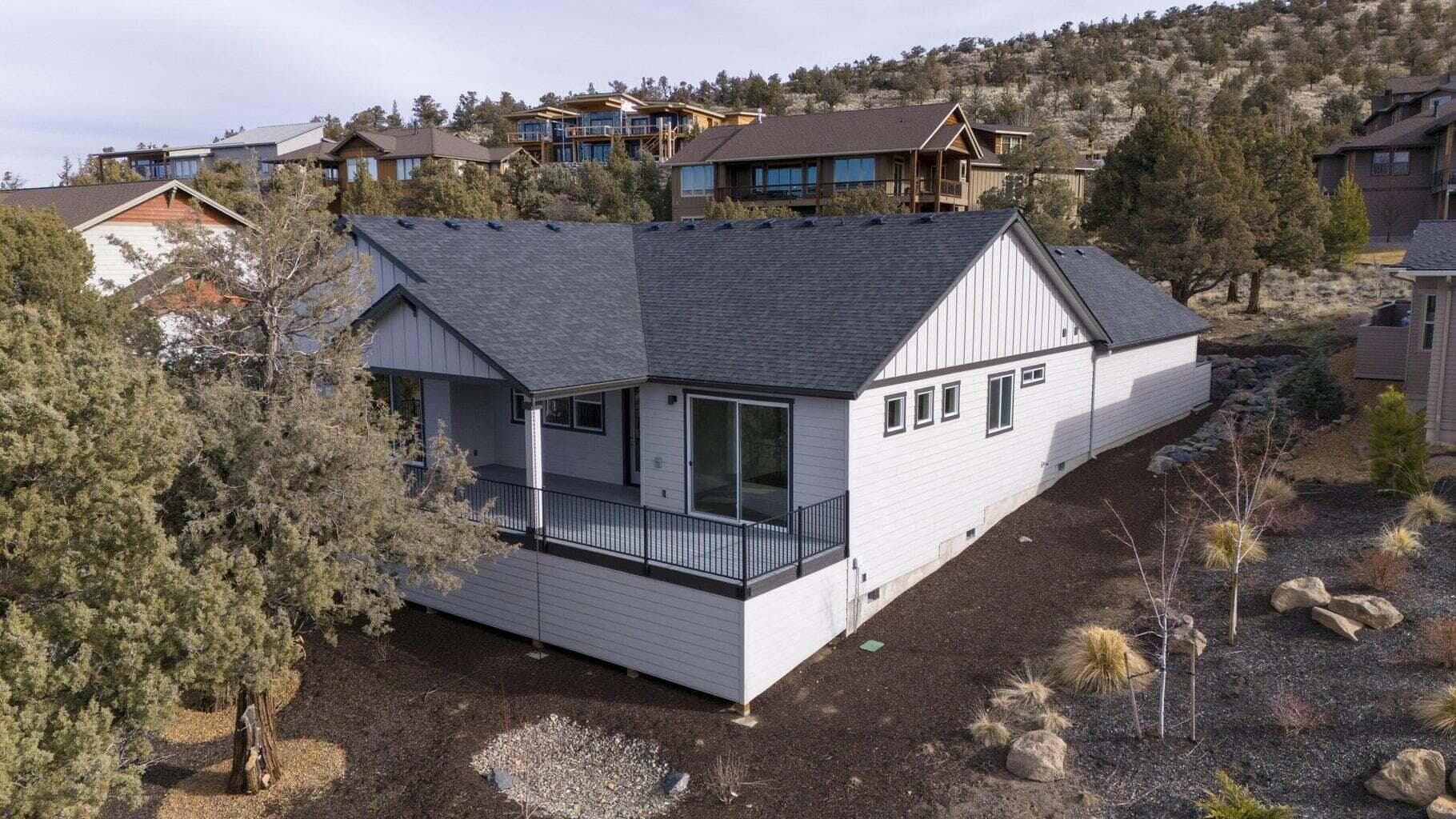 Photo of 1014 Highland View Loop 31 of 32