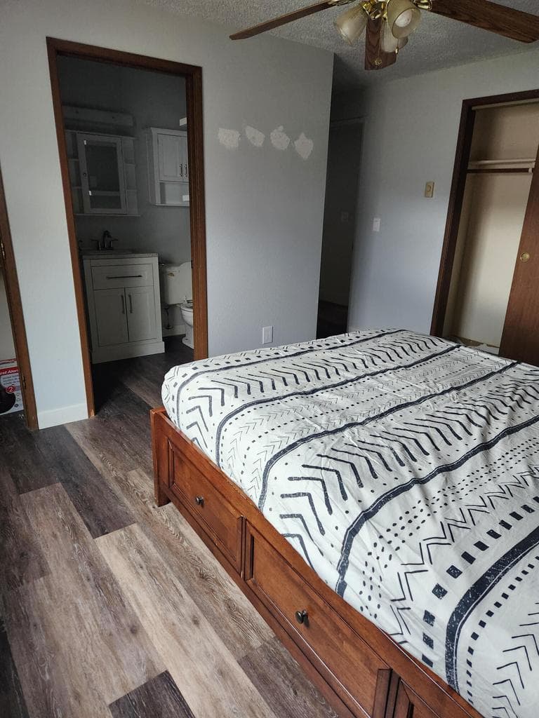 Photo of 11192 NW Jordan Avenue 23 of 28
