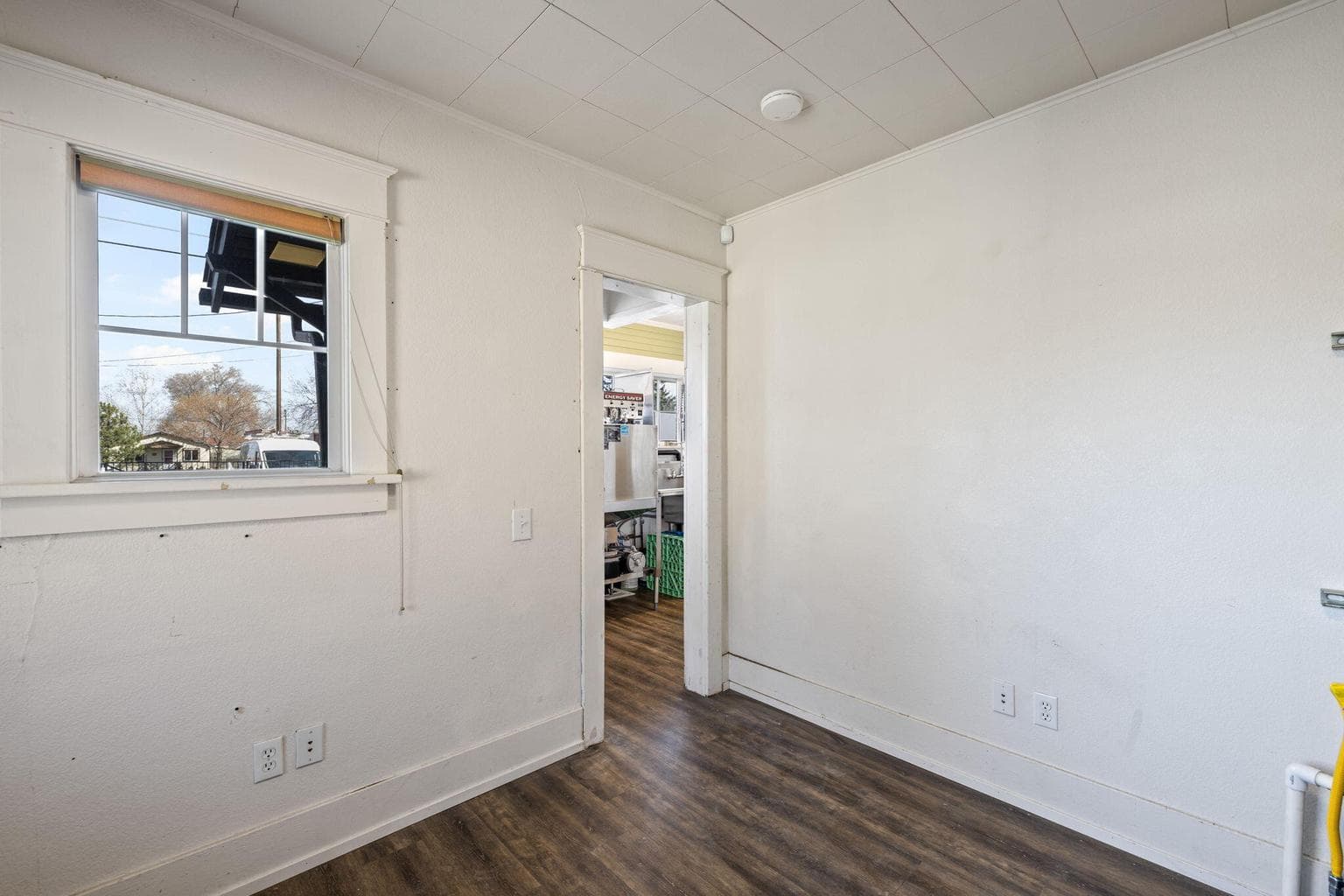 Photo of 218 SW 4th Street 29 of 32