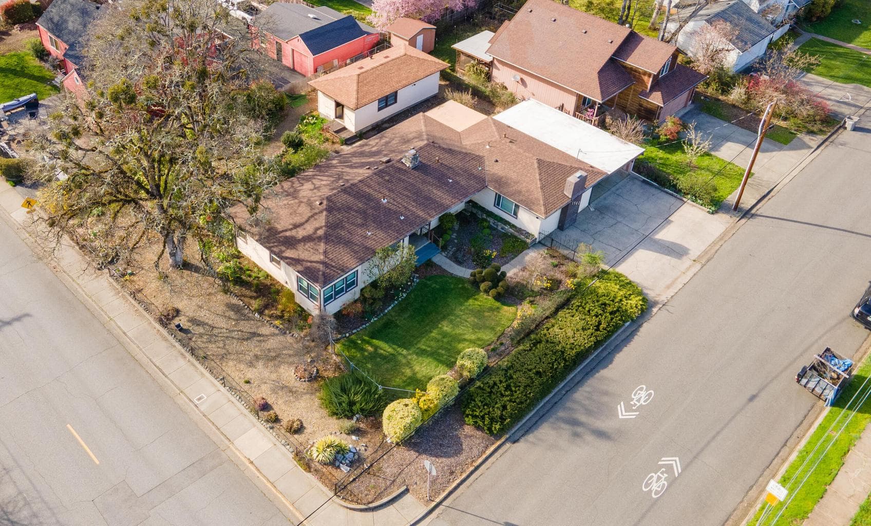 Photo of 1502 Lawnridge 3 of 49