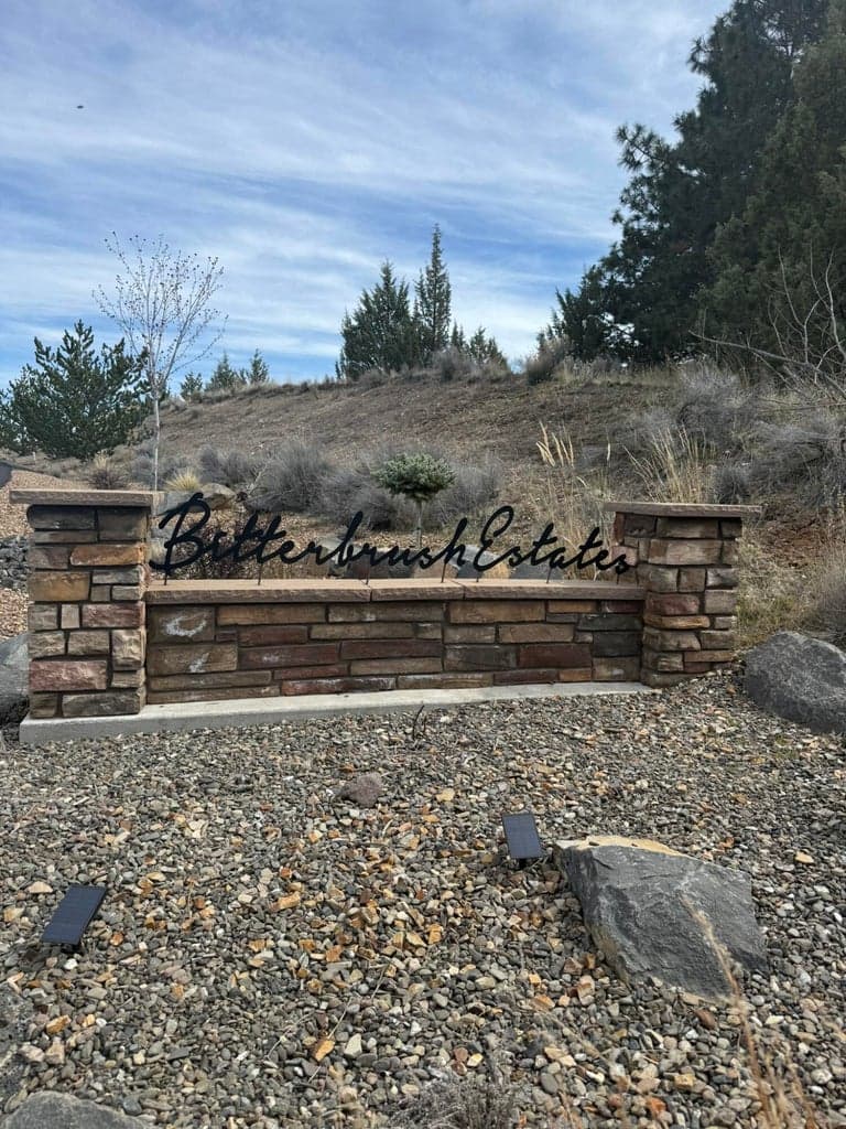 3700 Hilltop