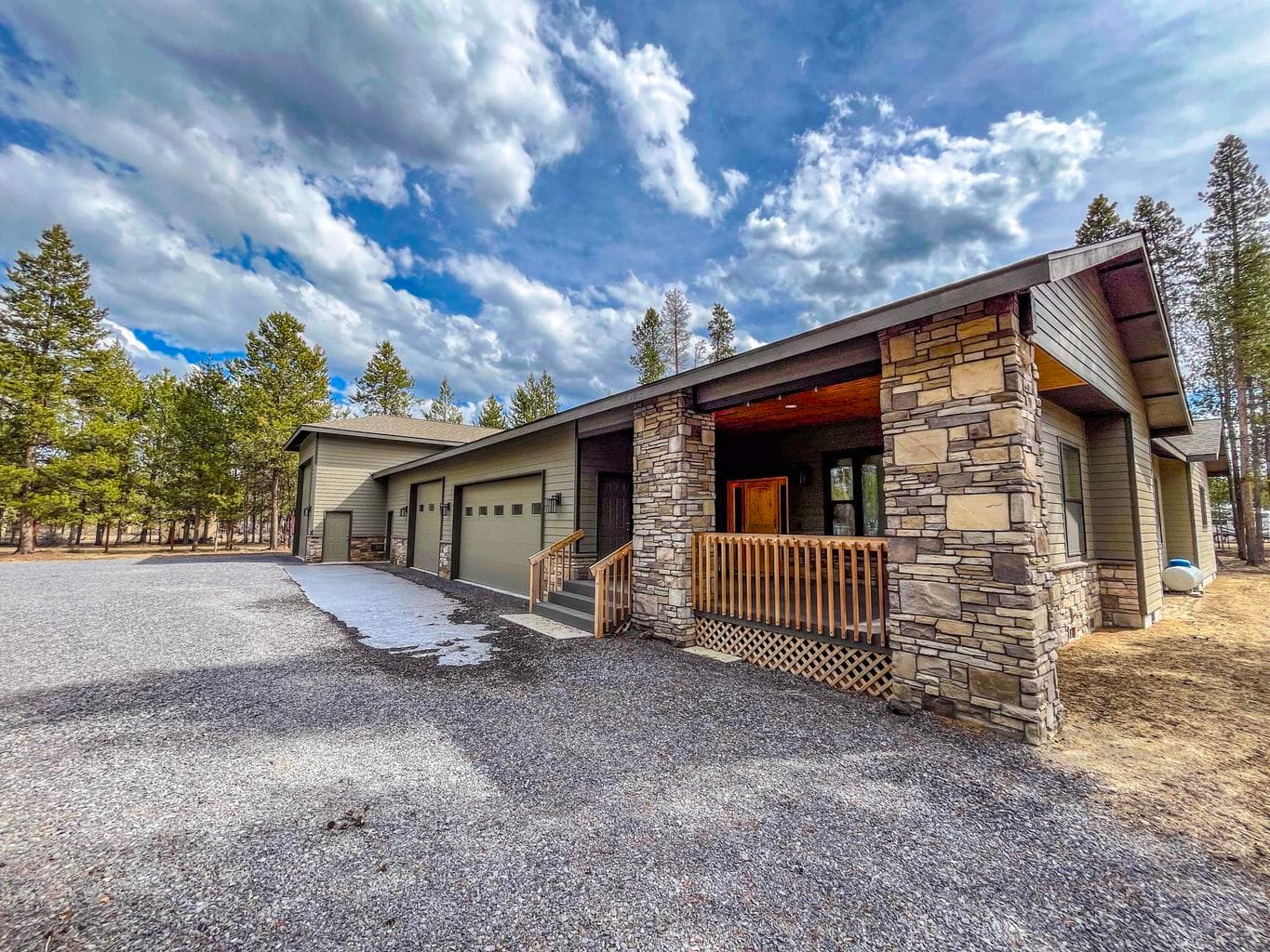 Photo of 12404 Beechwood Drive 1 of 39