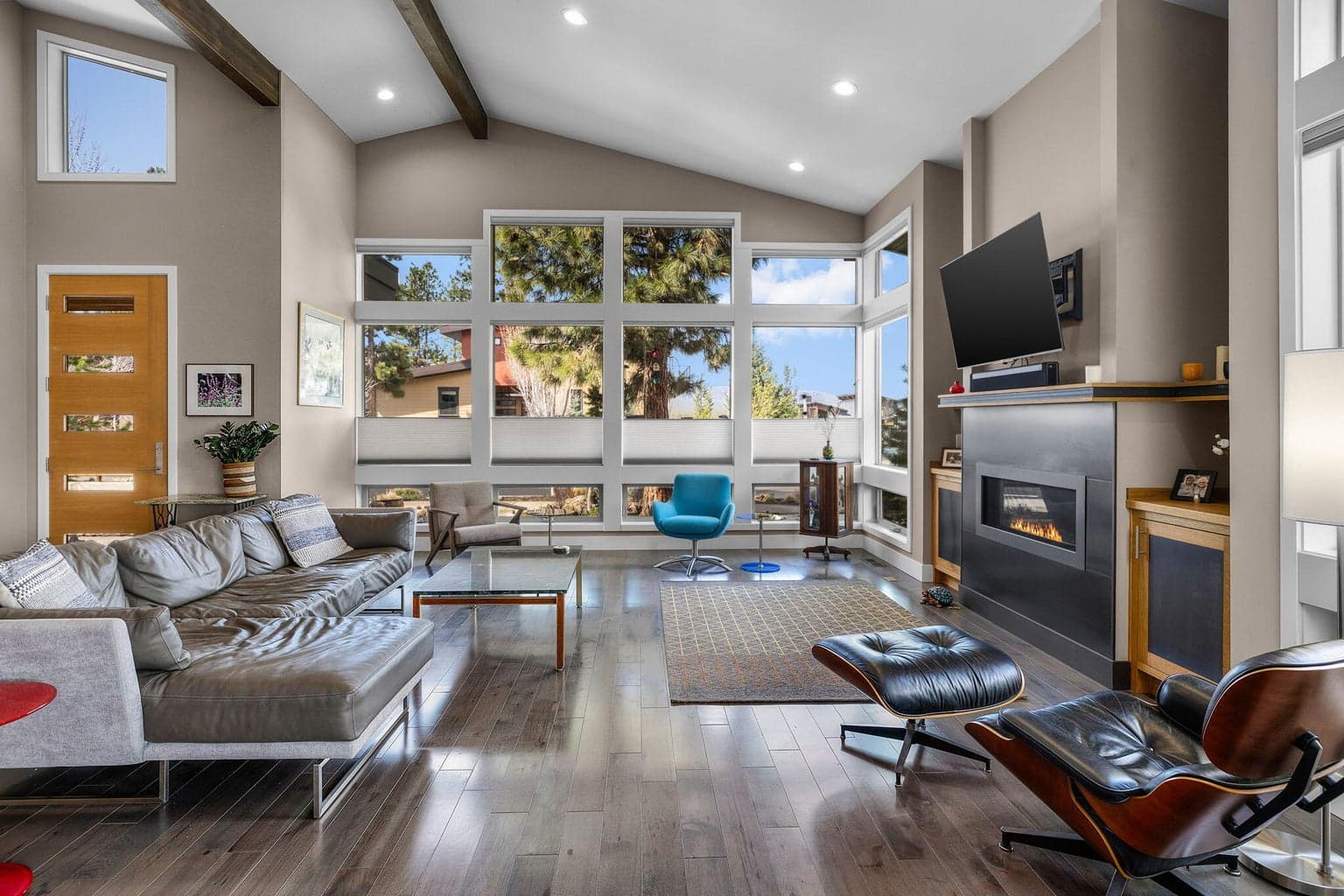 Photo of 62636 NW Mt Thielsen Drive 13 of 73