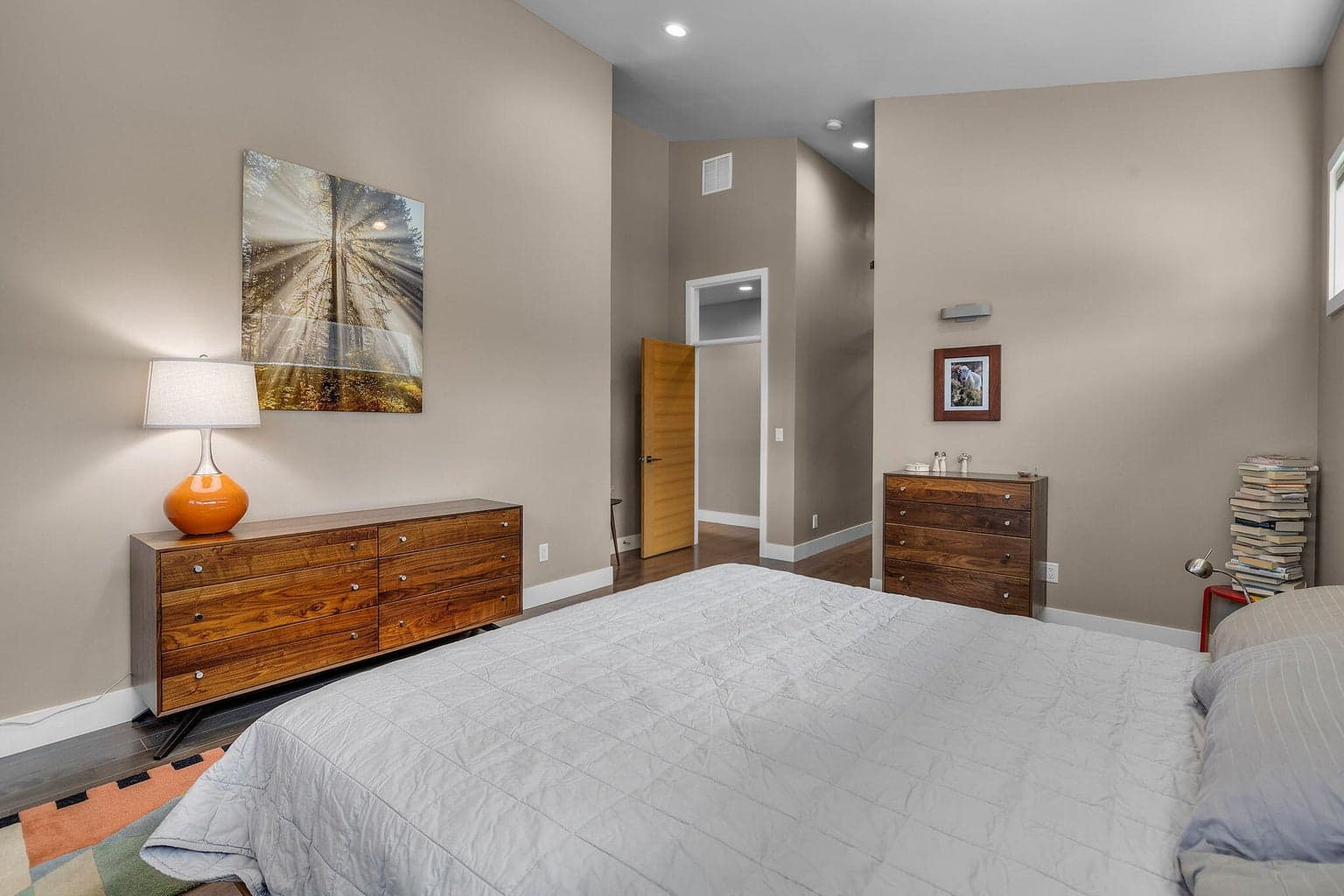 Photo of 62636 NW Mt Thielsen Drive 30 of 73