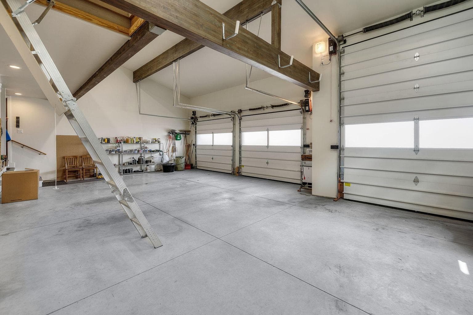 Photo of 62636 NW Mt Thielsen Drive 49 of 73