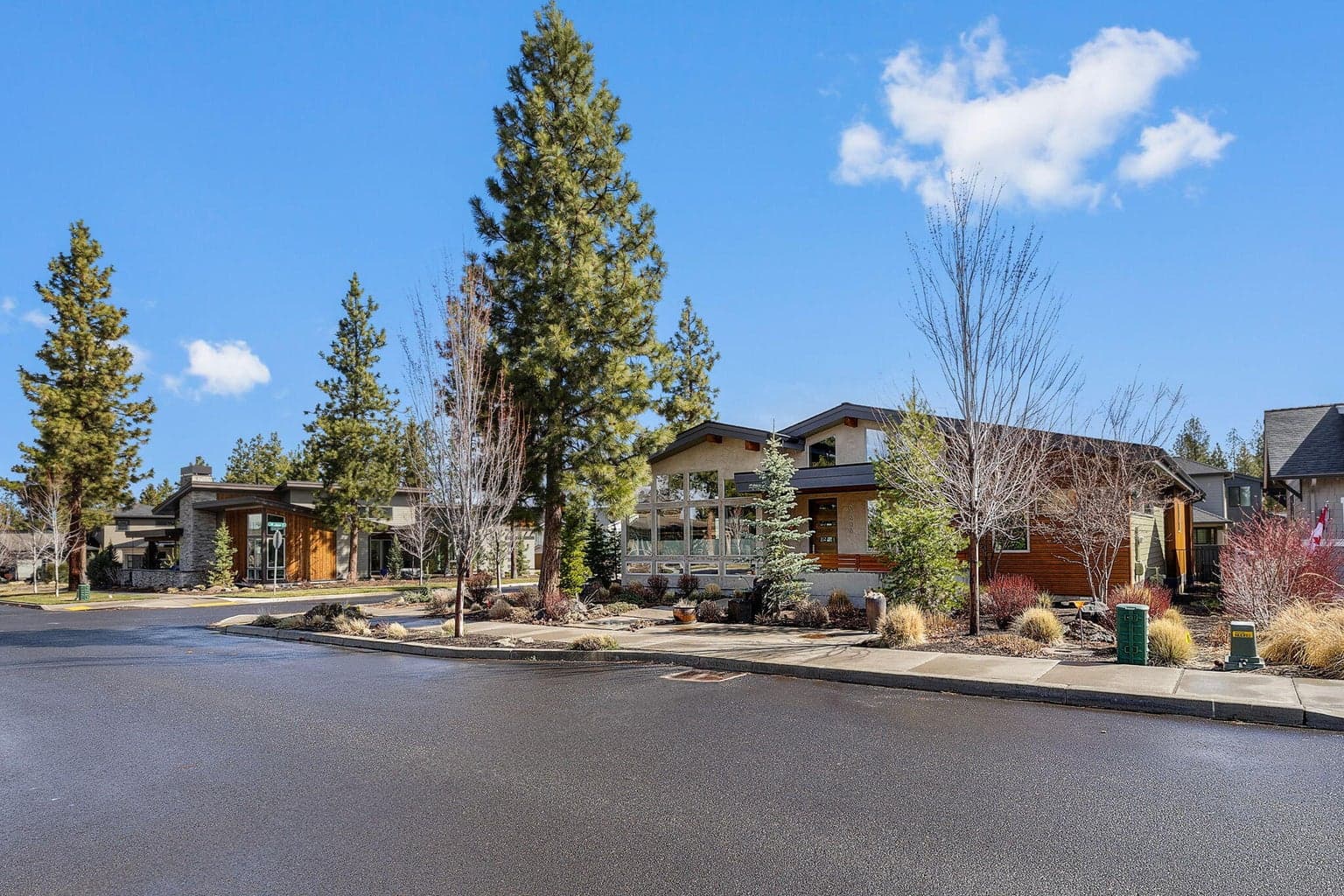 Photo of 62636 NW Mt Thielsen Drive 56 of 73