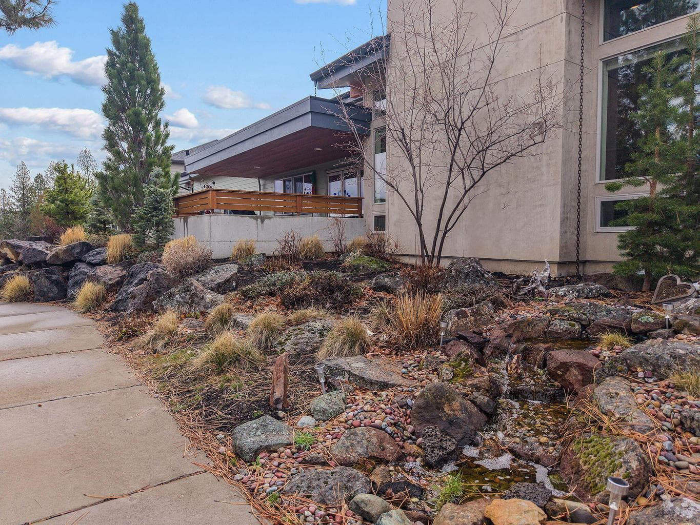 Photo of 62636 NW Mt Thielsen Drive 64 of 73