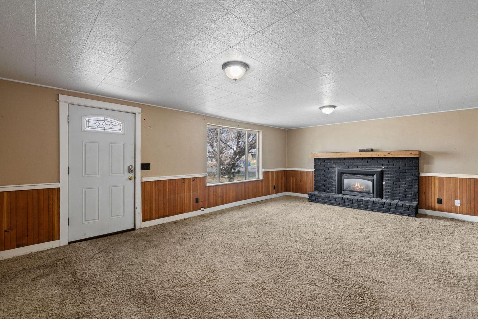 Photo of 210 Jackson 4 of 26