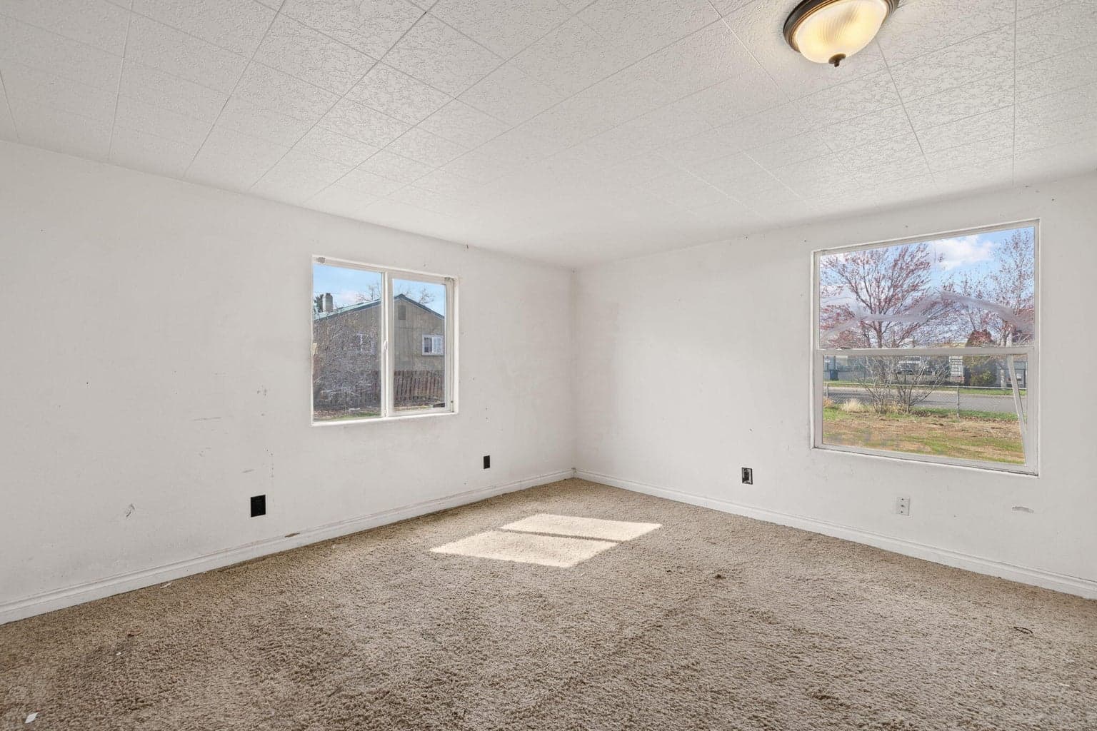 Photo of 210 SE Jackson Street 15 of 26
