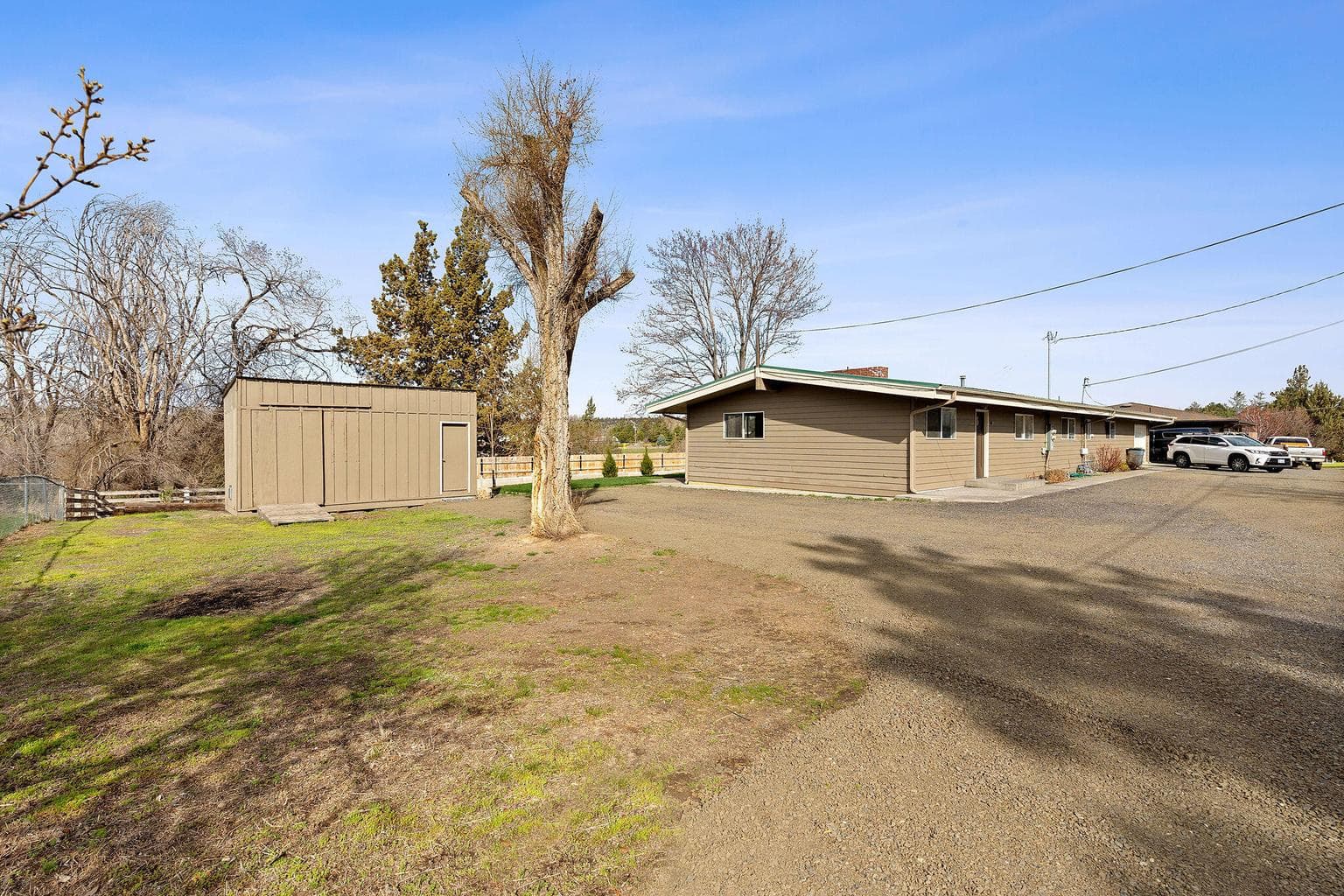 Photo of 76 SE Hoff Lane 20 of 40