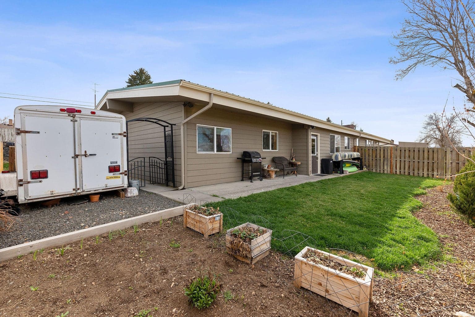 Photo of 76 SE Hoff Lane 35 of 40