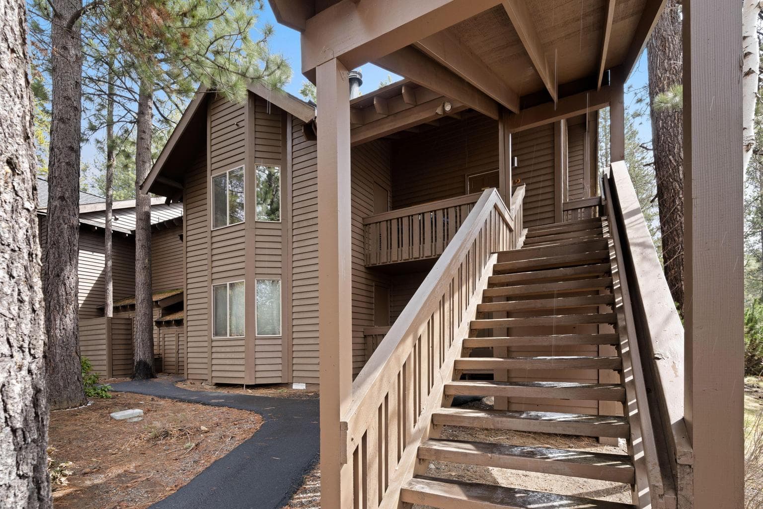 Photo of 57326 Beaver Ridge 3 of 33