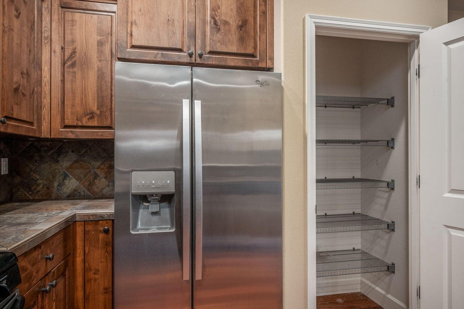 Photo of 1290 NE Carson Street 30 of 49