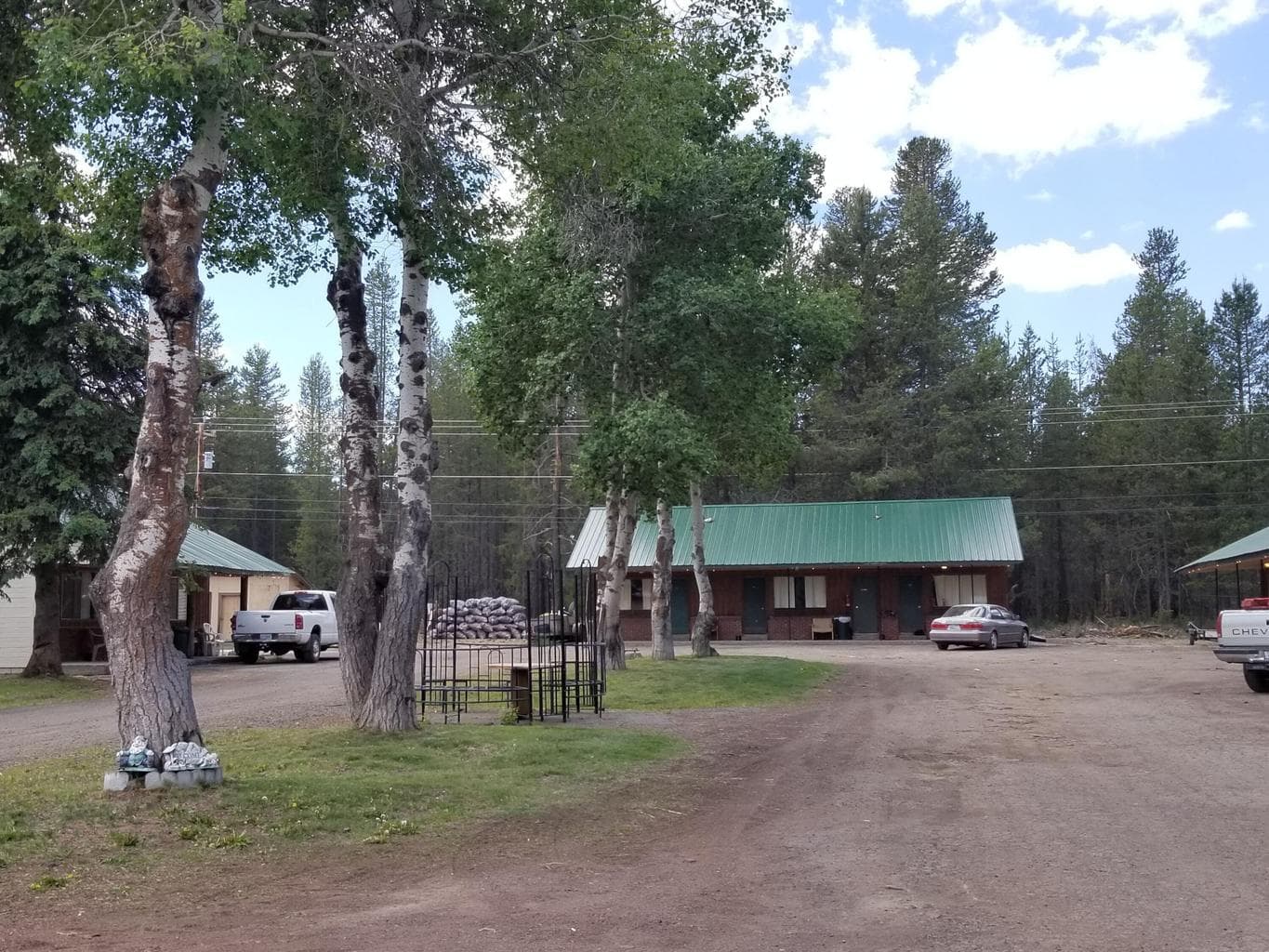 Photo of 109256 Hwy 97 3 of 11