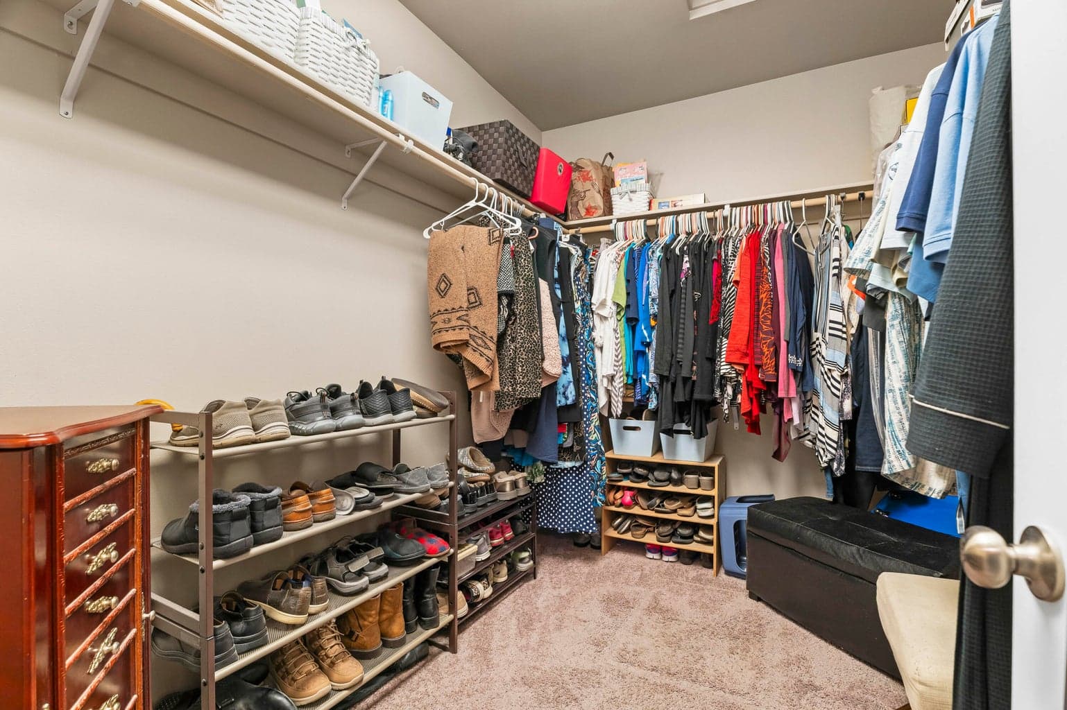 Photo of 2344 NW Glen Oak Avenue 23 of 32