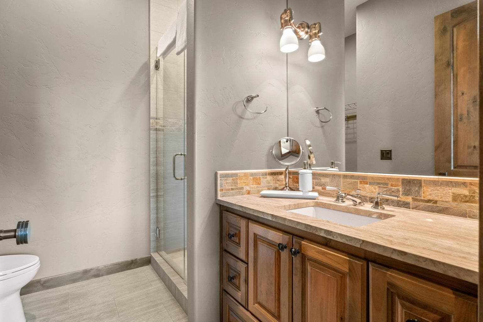 Photo of 56599 Sunstone Loop 35 of 52