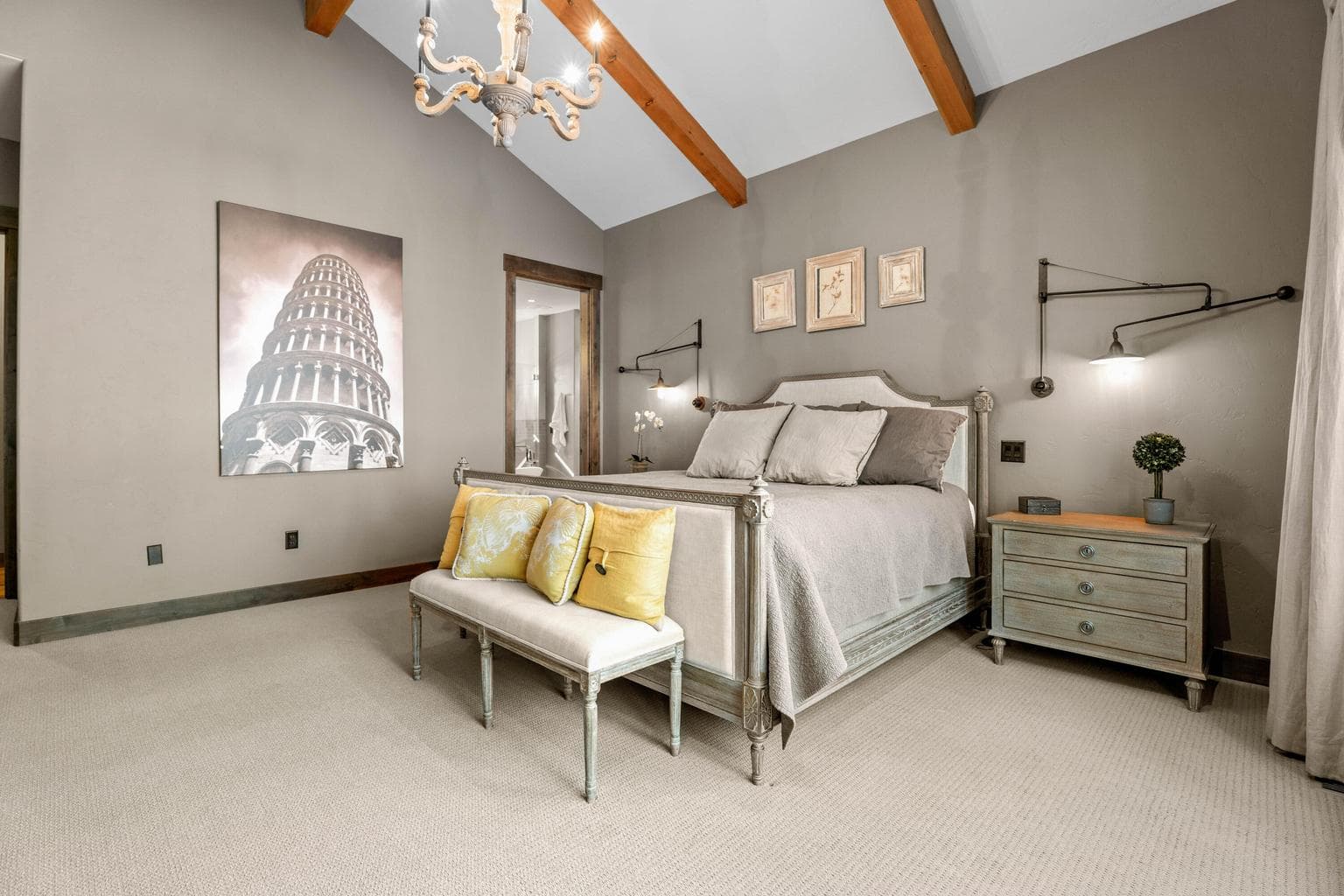 Photo of 56599 Sunstone Loop 26 of 52