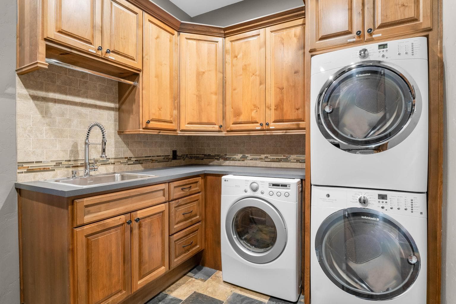 Photo of 56599 Sunstone Loop 44 of 52