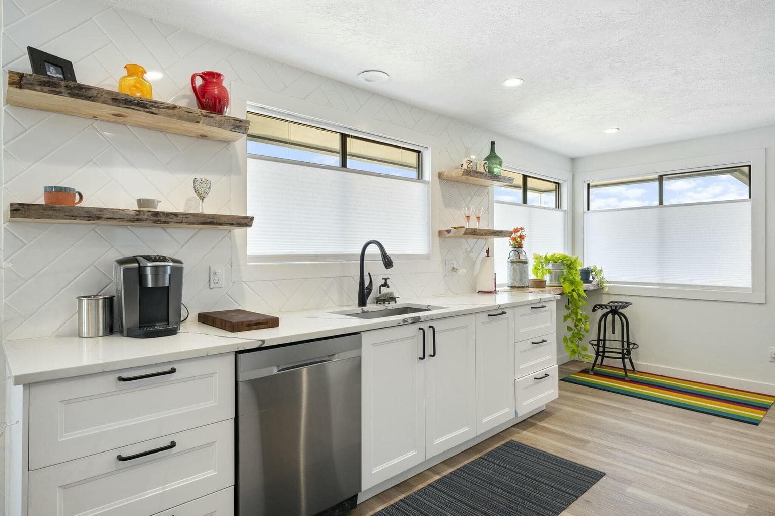Photo of 21315 Livingston 5 of 34