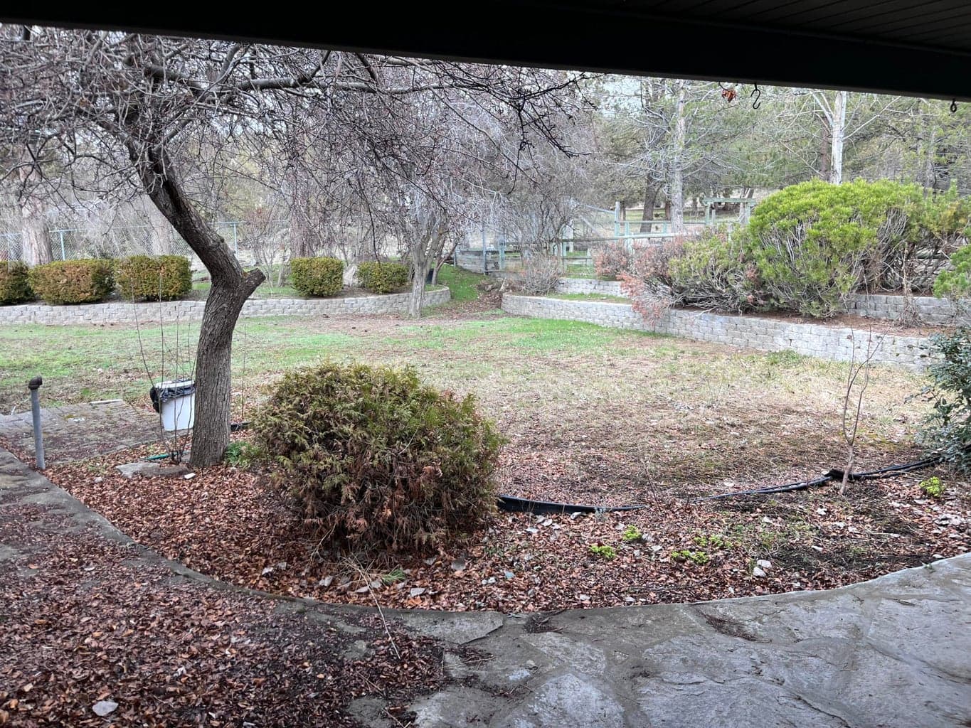 Photo of 915 NE Wyoming Drive 10 of 50
