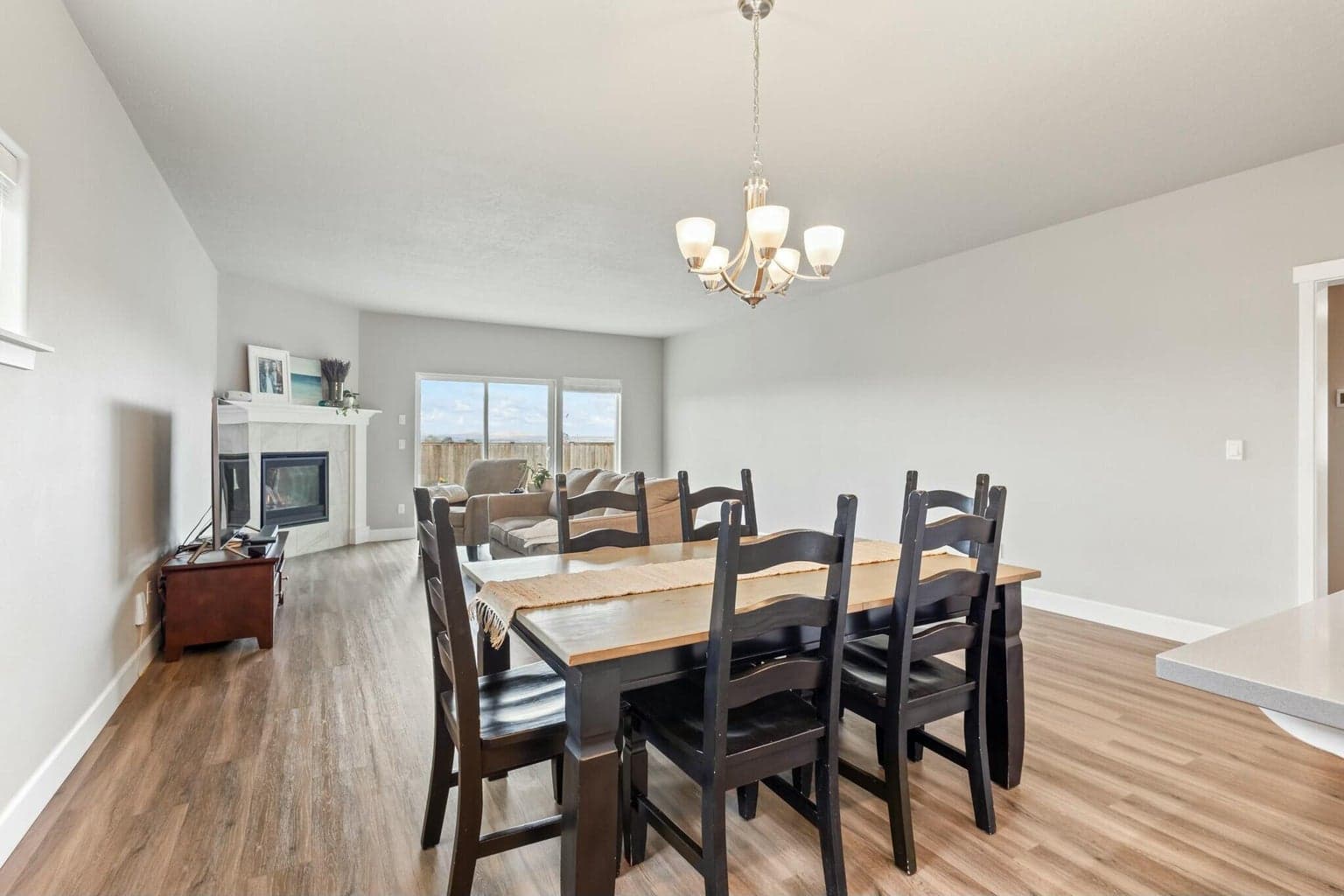 Photo of 1256 NW Golf Course Drive 19 of 48