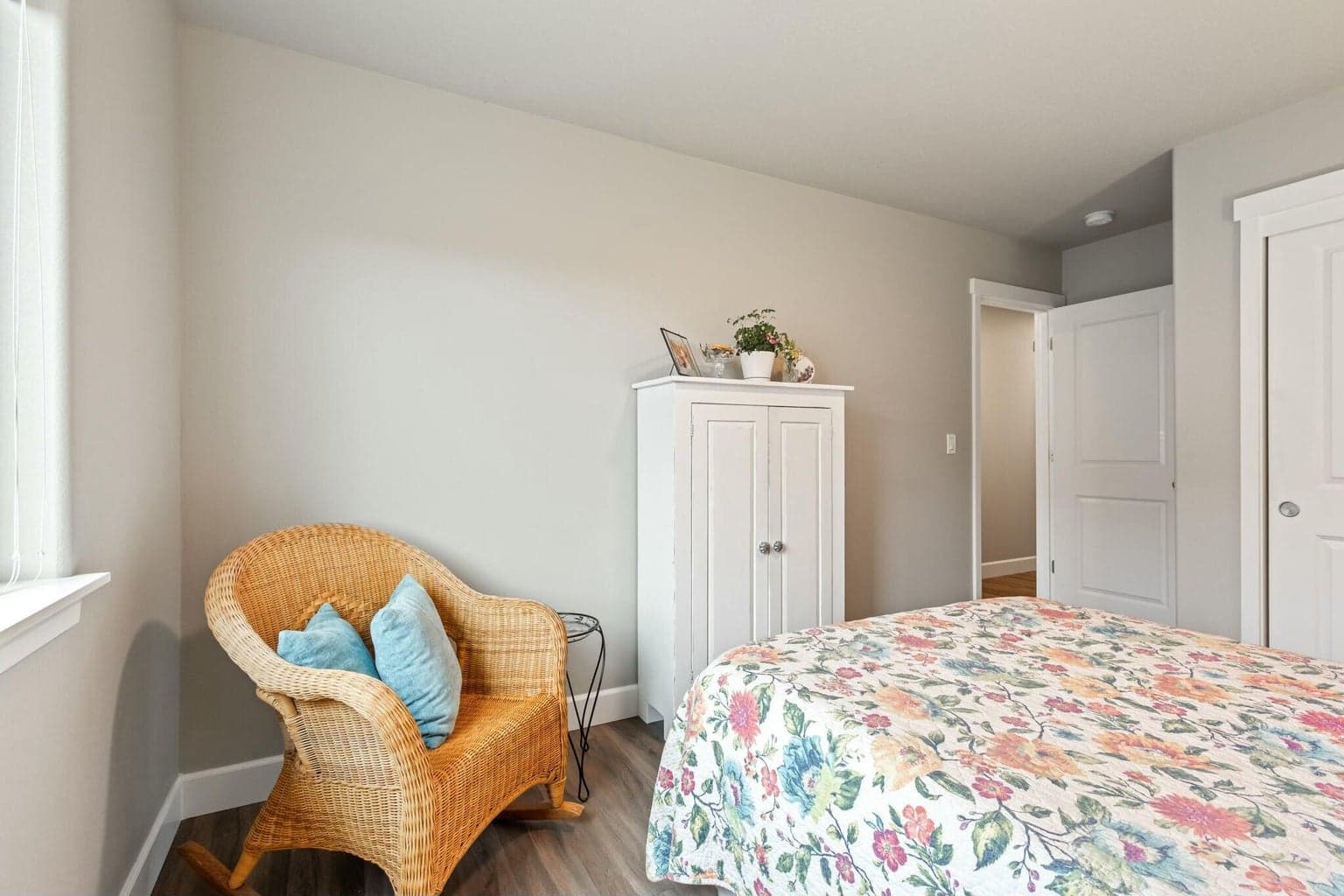 Photo of 1256 NW Golf Course Drive 40 of 48