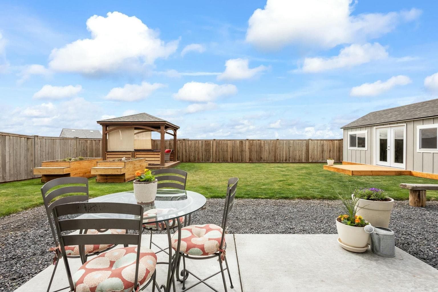 Photo of 1256 NW Golf Course Drive 9 of 48