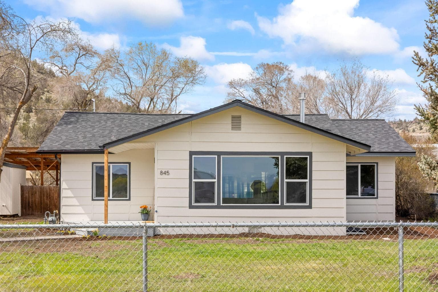Photo of 845 Rimrock 1 of 50